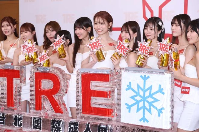 河北彩伽领军率12女优来了！ 石川澪邀粉丝亲密互动