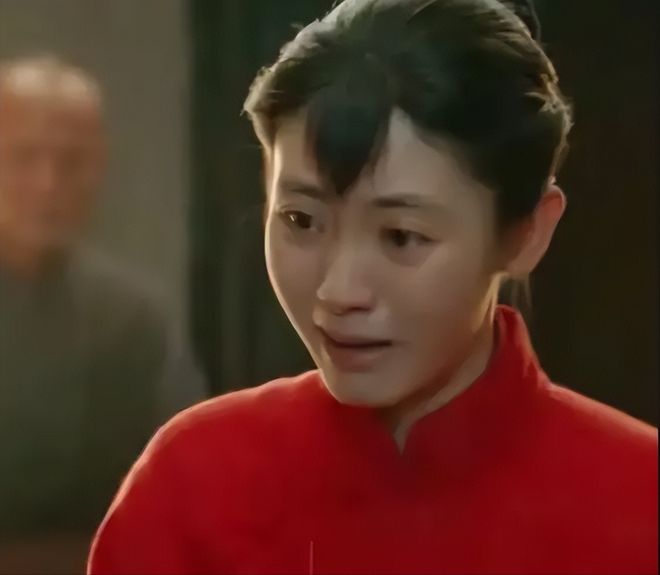 《生万物》还在热播，杨幂演技遭热议，业务能力被剧中女演员力压